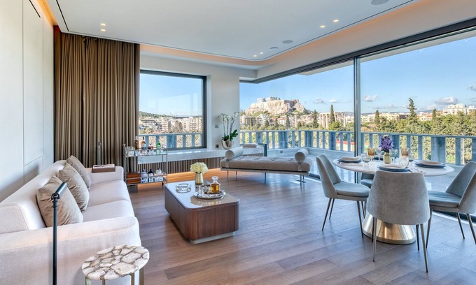 Mets Apartamento | The One Acropolis | King Suite with balcony