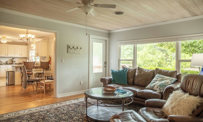 Biloxi Casa | The Orchard House -close to beach & only two blocks from downtown Ocean Springs!
