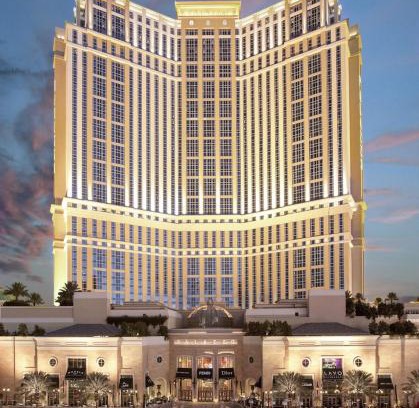 Las Vegas Hotel | The Palazzo at The Venetian Resort Hotel & Casino by Suiteness