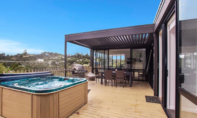 Palm Beach Casa | The Palm Beach Treehouse - Palm Beach Holiday House
