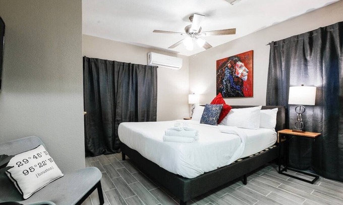 MacGregor Apartamento | The Palm Flats 04! Zoo! Museums! Medical Center!