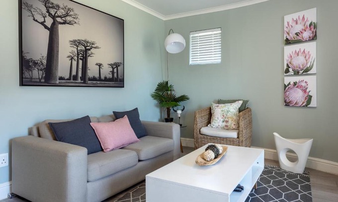 Observatory Apartamento | The Paragon NOMAD Walk to Restaurants in a Trendy Central Area
