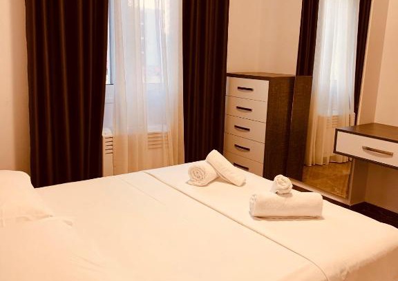 Orikum Apartamento | The Peak Hotel & Lounge