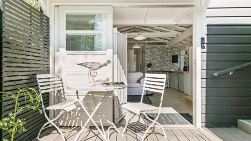 Pretty Beach Central Coast Casa | 'The Pelicans Nest at Pretty Beach' by Accom Holidays