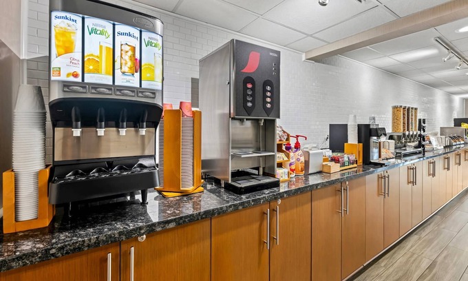 Stroudsburg Hotel | The Penn Stroud, Stroudsburg - Poconos, Ascend Hotel Collection