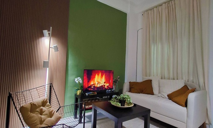 Caloocan Condominio | The perfect urban staycation spot awaits you!