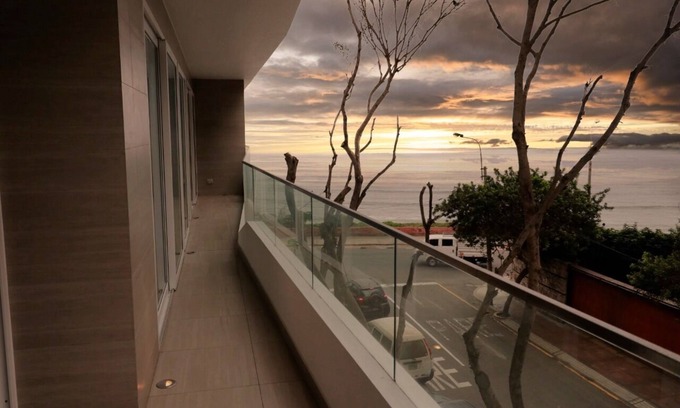 Reducto Apartamento | LA CASA DEL PIANO FRENTE AL MAR FRENTE A LARCOMAR