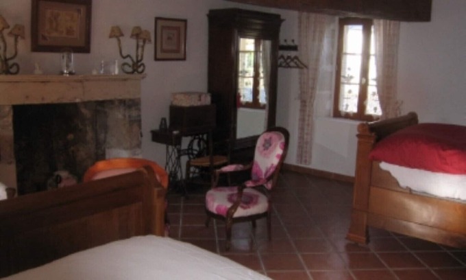 Azay-le-Ferron Casa | LA HABITACIÓN ROSADA *****