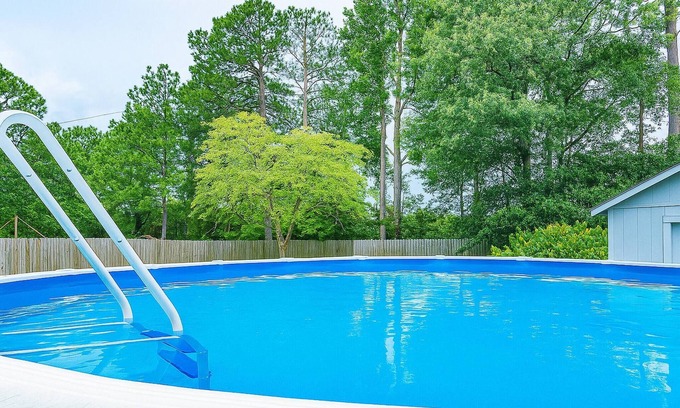 Murraysville Casa | The Poolside Playhouse