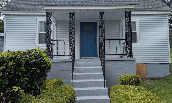 Augusta Casa | The Porter Blue