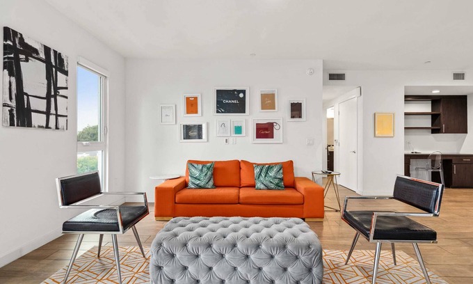Carthay Circle Condominio | The Prada Two-Bedroom Suite