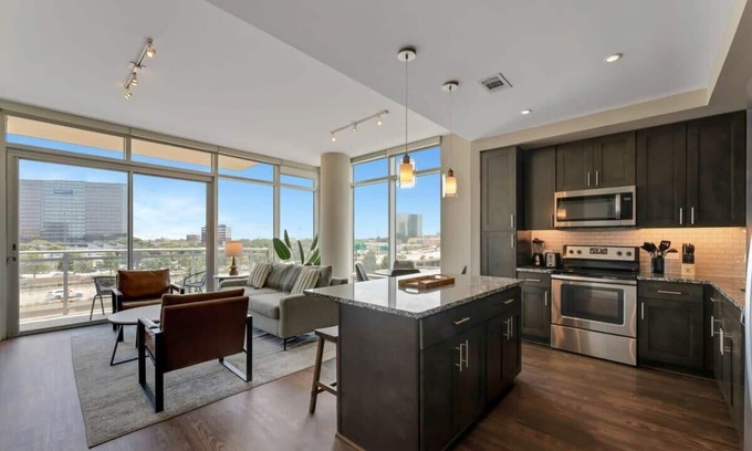 Houston Apartamento | The Preston Beauty I Premium 2BR in Dallas