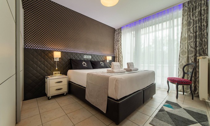 Neudorf-Weimershof Apartamento | The Queen Apartments - Villa Adriana