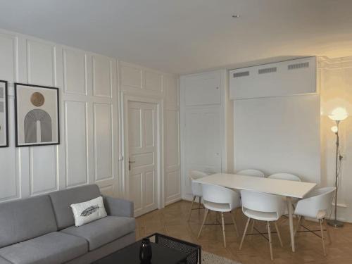 Schaffhausen Apartamento | The R Apartment Hurbig - Old Town