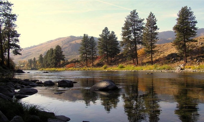 Twisp Otro | El Ranch es una propiedad Riverfront Ubicado en el histórico valle de Methow