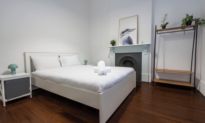 Newtown Casa | The Rawson House at the heart of Newtown