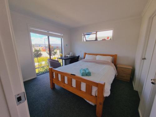 Hamilton Casa | The Red Door Homestay
