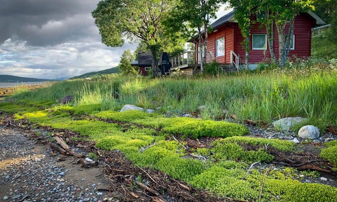 Laukeng Casa | The Red Fjordhouse