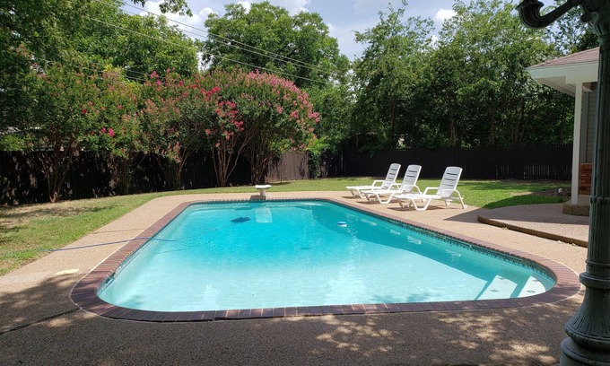 Richland Hills Casa | The Red Hen: Staycation! Swimming, Man Cave, Atari