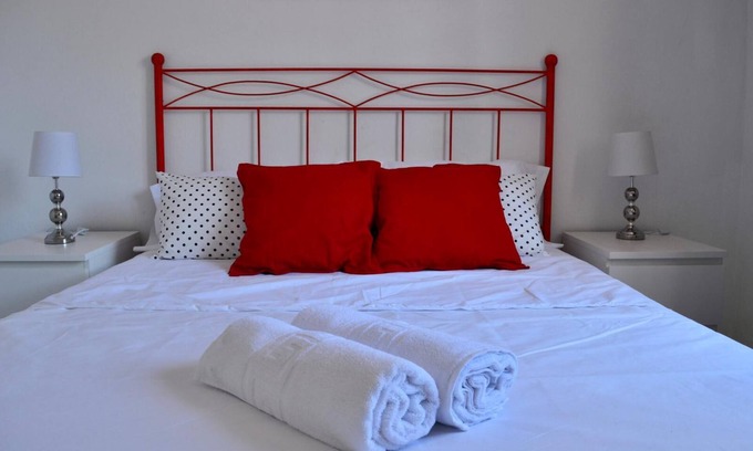 San Lorenzo Apartamento | The red house: stay in the heart of Seville