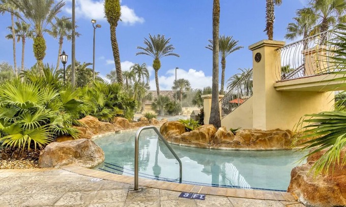 Highlands Reserve Casa | The Regal Palms Resort With Lazy River and Arcade Games