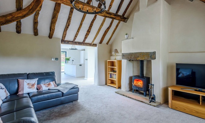 Appley Bridge Cabaña | The Restored Cottage