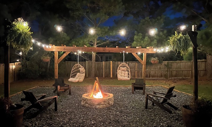 Pooler Casa | The Retreat at blue lake w/movie theater