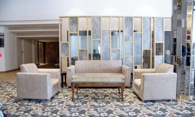 Alipur Hotel | The Retreat Resort