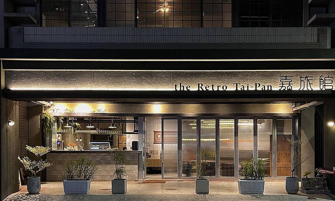 West Central District Casa | the Retro Tai-Pan