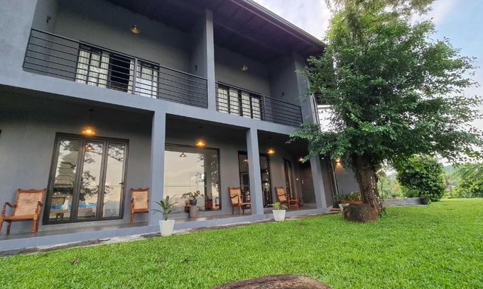 Doluwa Cabina | The Ridge House