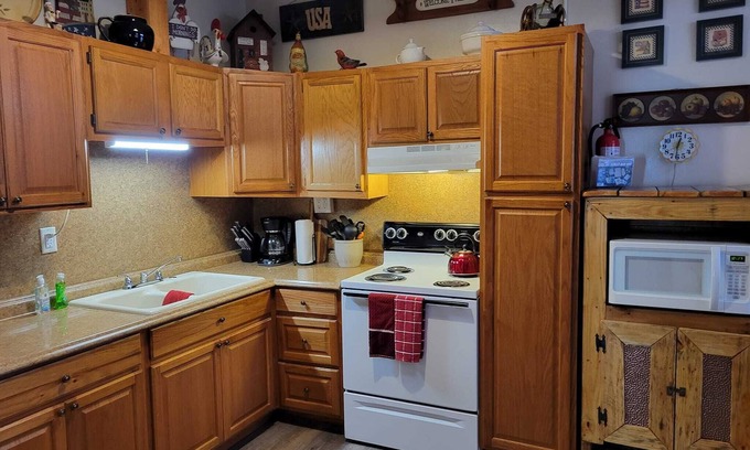 Gettysburg Apartamento | The Ridge is a Cozy 2-bedroom/1 bath Apartment Short walk to downtown Gettysburg