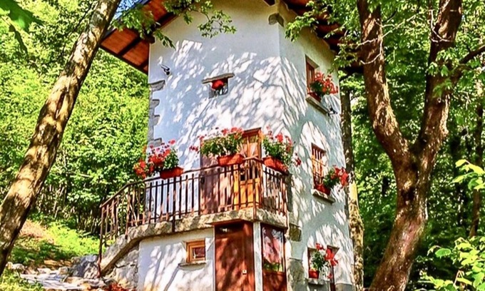 Valsecca Casa | THE ROCCOLINO HOLIDAY HOME