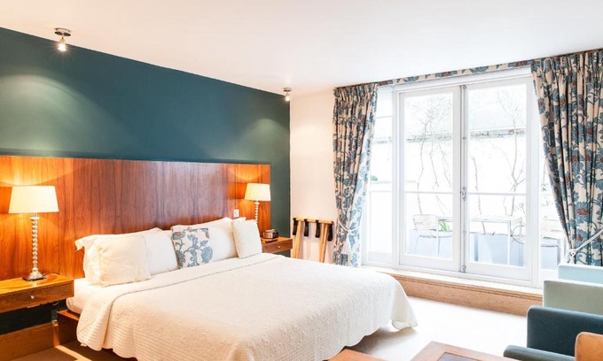Kensington Hotel | The Rockwell