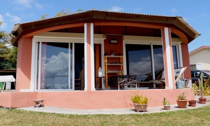 Sainte-Suzanne Apartamento | El Rond Dada y Kaz en Dada Circular Bungalow