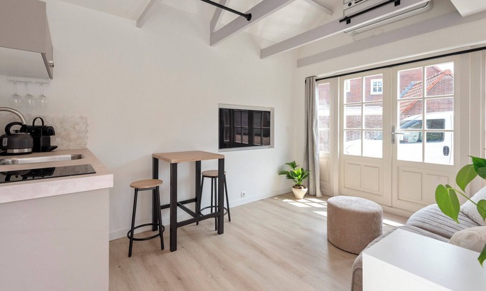 Zandvoort Cabaña | The Roost - Cottage
