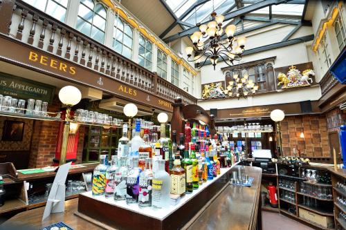 Dartford Casa | The Royal Victoria and Bull Hotel