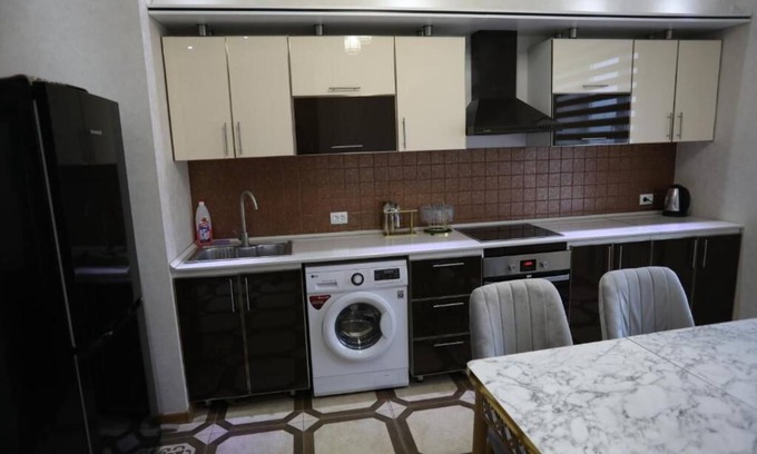 Dushanbe Apartamento | The Rudaki Apartment - Suite with City View 6