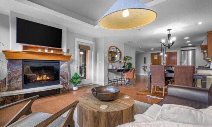 Canmore Condominio | The Rundle Rock Retreat - Luxurious~Mountain Views