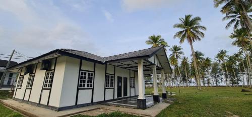 Kampung Ketapang Casa | The Saddle Resort