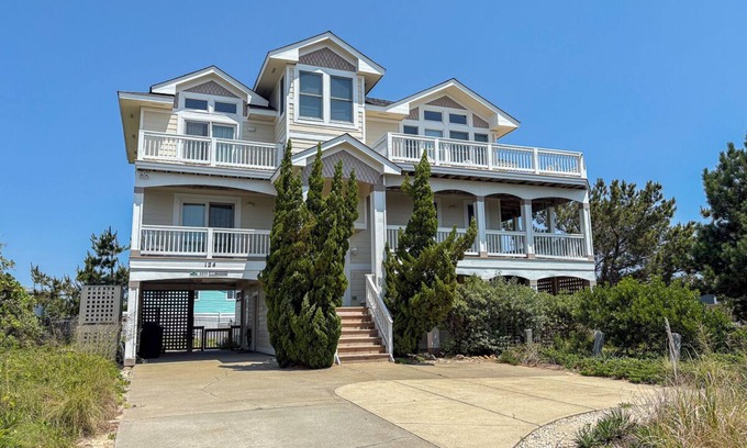 Carolina Dunes Casa | Beautiful Ocean and Sound views in this 5 bedroom home!
