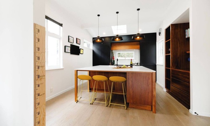 Kilbirnie Casa | The Sanctuary | Character Home, Fireplace, Parking