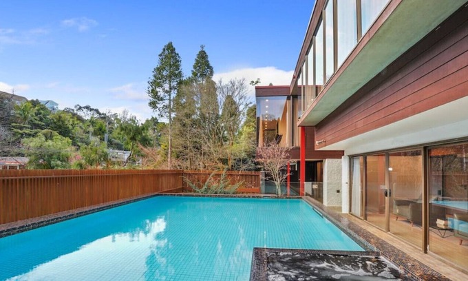 Remuera Casa | ✶The Sang House ✷ Timeless NZ Architectural Icon✶