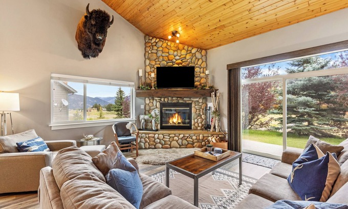 Big Sky Chalet De Esquí | The Sapphire Lodge - Big Sky Town Center