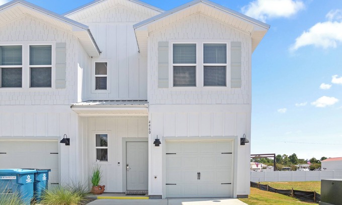 Orange Beach Casa | The Sea Willow at Lost Bay ~ Pet Friendly ~ Heart of Orange Beach, AL
