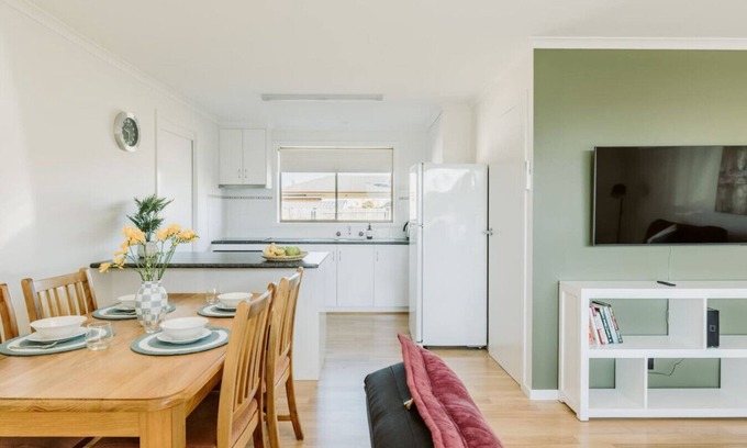 Devonport Casa | The Seaside Spot Devonport