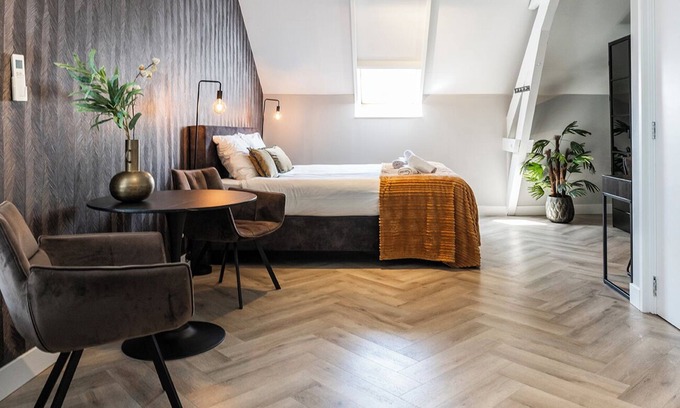 Centrum Apartamento | La suite en el segundo piso ofrece un refugio cómodo con WiFi rápido y estable, etc.