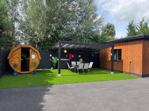Ashbourne Casa | The Secret Lodge