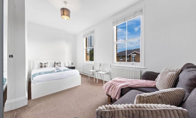 Prince's Apartamento | The Shard View of London on Terrace! 4 BedRoom Luxury Flat in Central London!