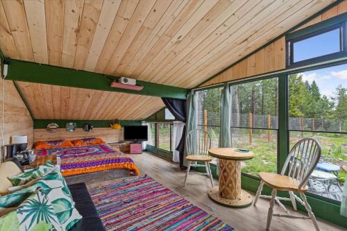 Missoula Casa | The Shed w Garden Views, pet friendly, Hot Tub