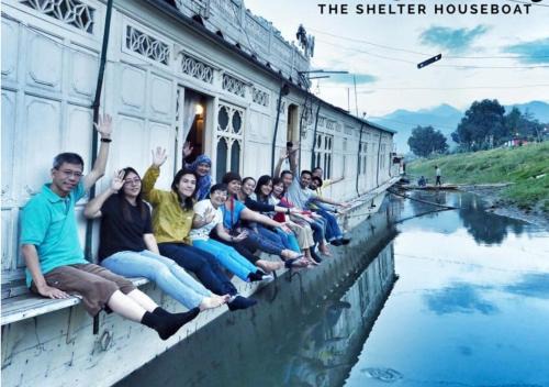 Srinagar Alquiler De Eote | The Shelter Group of Houseboats & Tour organiser